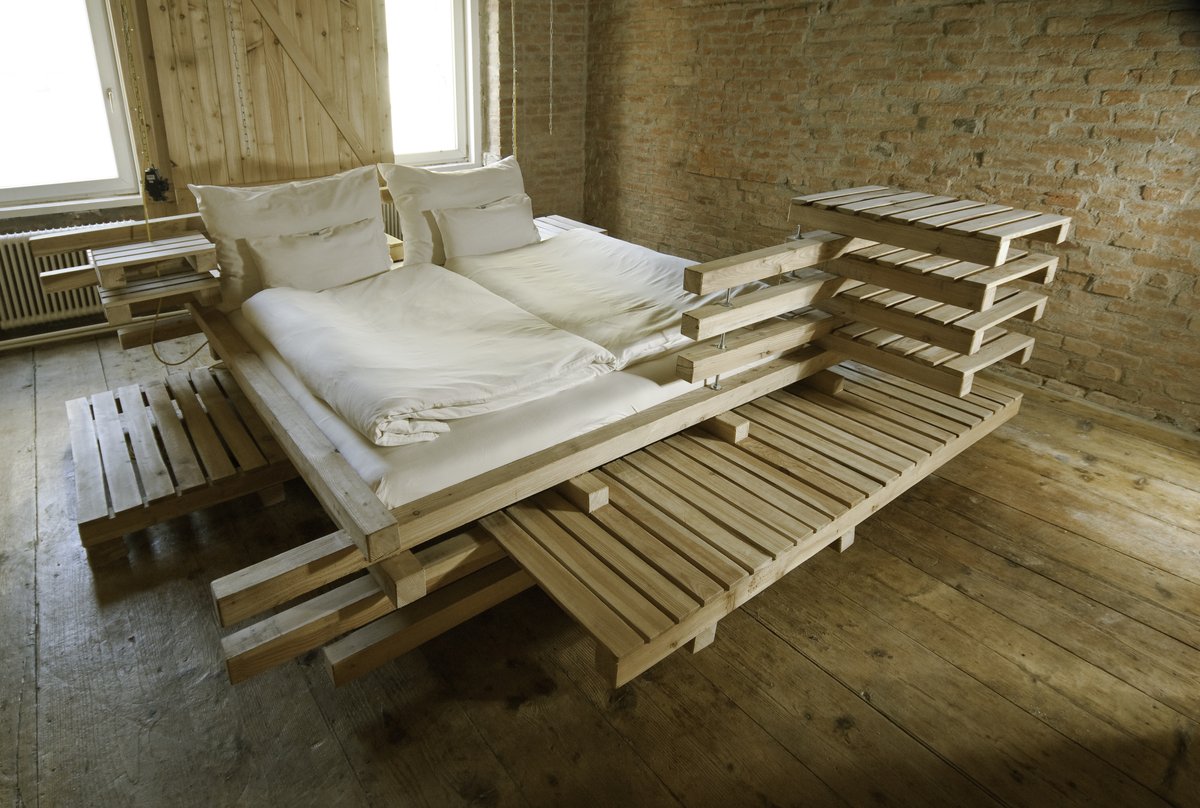 Gegenbauer_Wiener Gäste Zimmer_Bett II_Credit Petra Meisel.tif